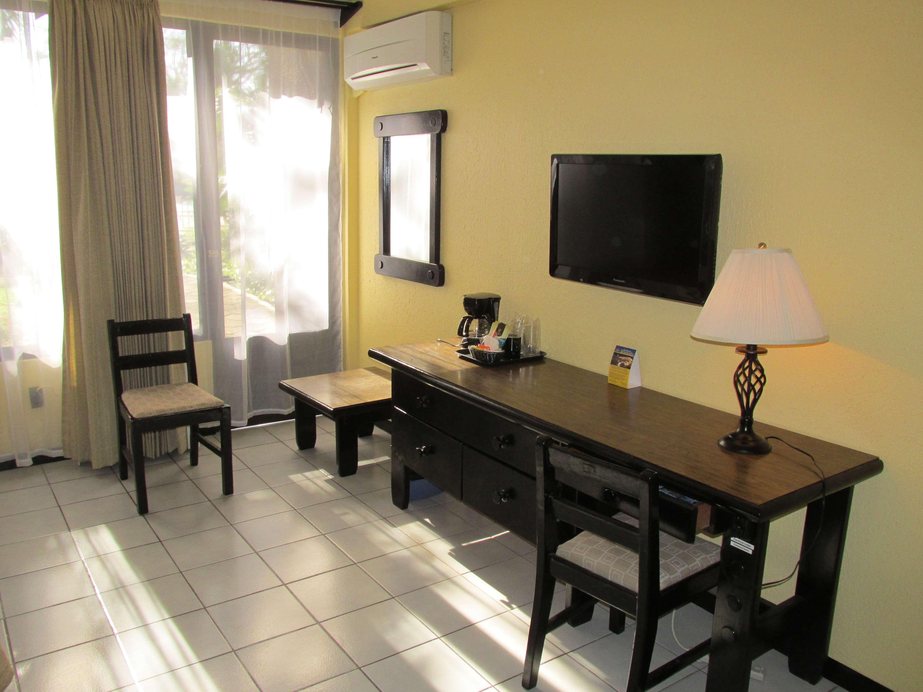 Best Western El Sitio Hotel & Casino Liberia Εξωτερικό φωτογραφία
